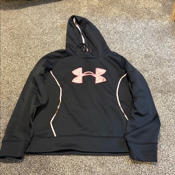 Under Armour x Realtree Black Hoodie with Pink and Camouflage Accents - Picture 1 of 5